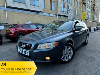 Used Volvo V70 2009 for sale - 74332897: Photo
