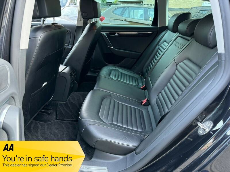 Used Volkswagen Passat 2024 for sale - 76296661: Photo 9