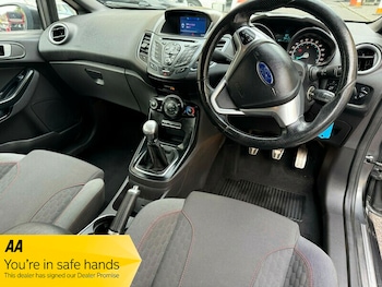 Used Ford Fiesta 2016 for sale - 76454952: Photo