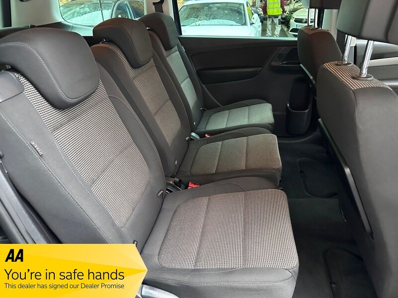 Used Volkswagen Sharan 2014 for sale - 77920984: Photo 24