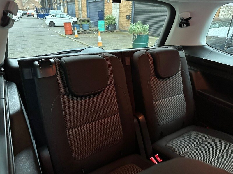 Used Volkswagen Sharan 2014 for sale - 77920984: Photo 26