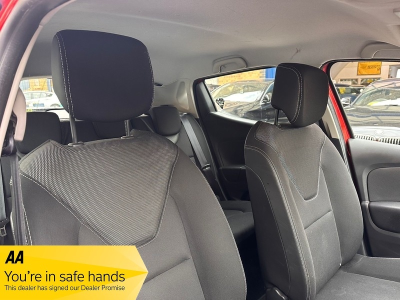 Used Renault Clio 2013 for sale - 76454950: Photo 10