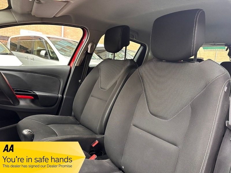 Used Renault Clio 2013 for sale - 76454950: Photo 24