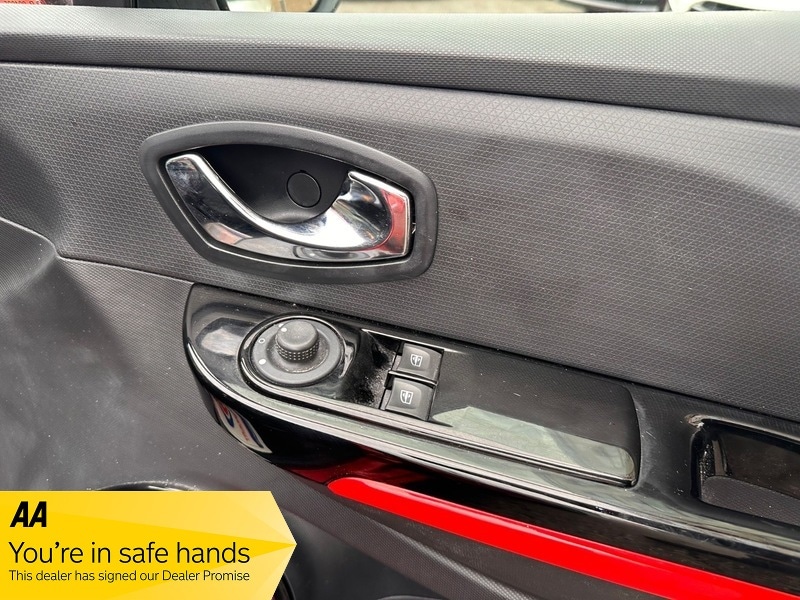 Used Renault Clio 2013 for sale - 76454950: Photo 27