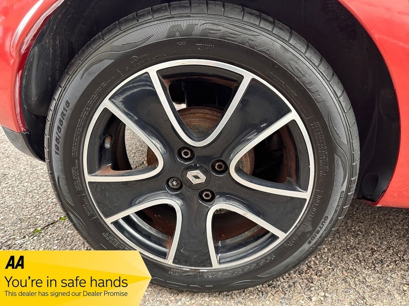 Used Renault Clio 2013 for sale - 76454950: Photo 32