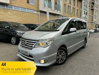 Used Nissan Serena undefined for sale - 76069356: Photo