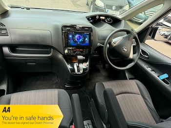 Used Nissan Serena undefined for sale - 76069356: Photo