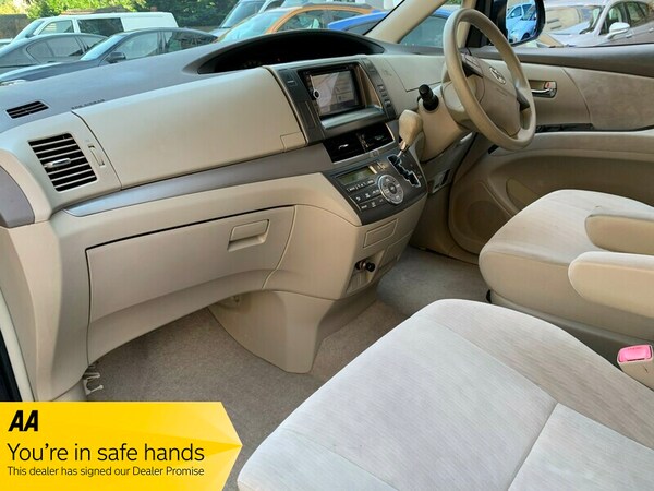 Used Toyota Estima 2012 for sale - 71789216: Photo 11
