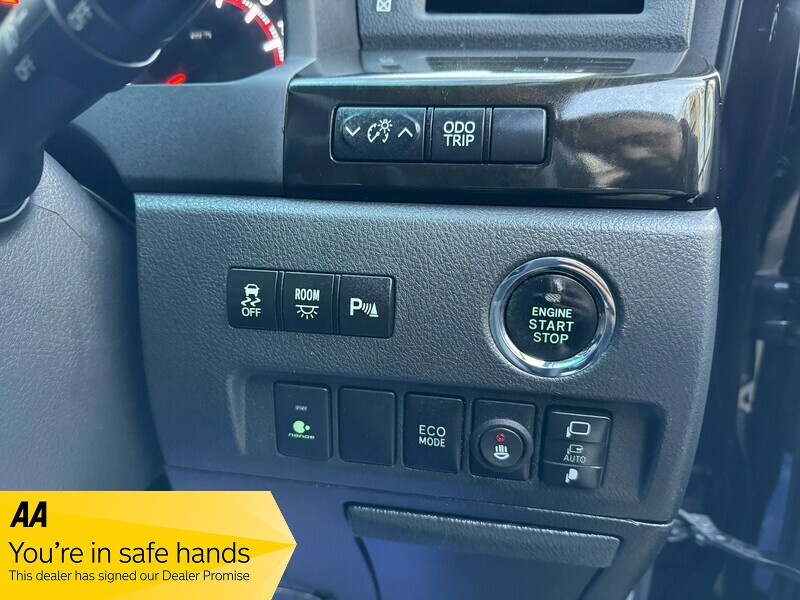 Used Toyota Vellfire 2024 for sale - 76296678: Photo 19