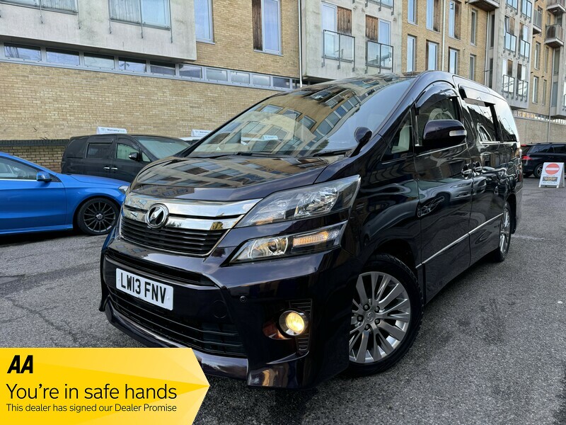 Used Toyota Vellfire 2024 for sale - 76296678: Photo 2