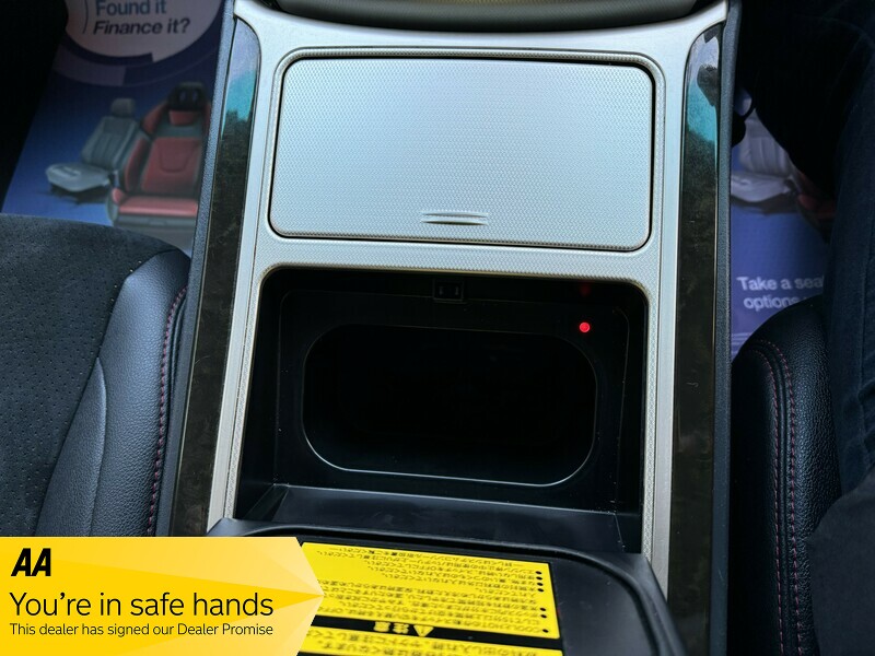 Used Toyota Vellfire 2024 for sale - 76296678: Photo 28