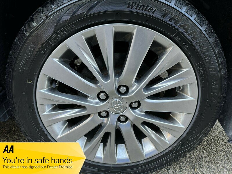 Used Toyota Vellfire 2024 for sale - 76296678: Photo 34