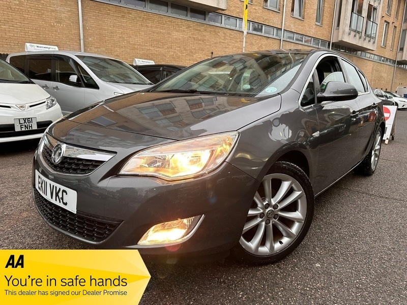 Used Vauxhall Astra 2011 for sale - 76596074: Photo 1