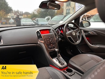 Used Vauxhall Astra 2011 for sale - 76596074: Photo