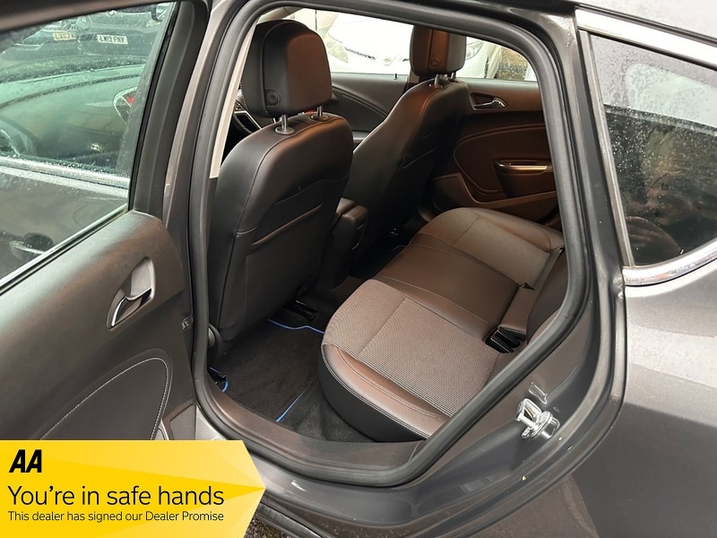 Used Vauxhall Astra 2011 for sale - 76596074: Photo 9