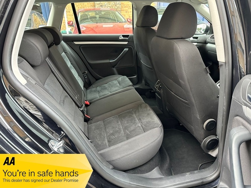 Used Volkswagen Golf 2013 for sale - 76296672: Photo 16