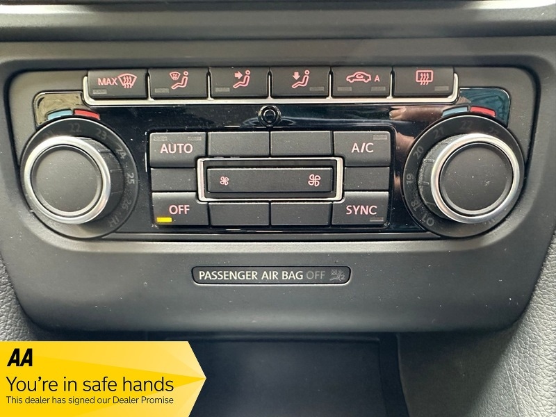 Used Volkswagen Golf 2013 for sale - 76296672: Photo 17