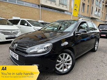 Volkswagen - Golf