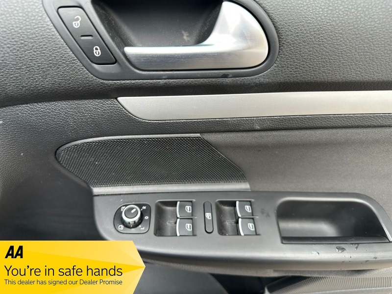 Used Volkswagen Golf 2013 for sale - 76296672: Photo 20