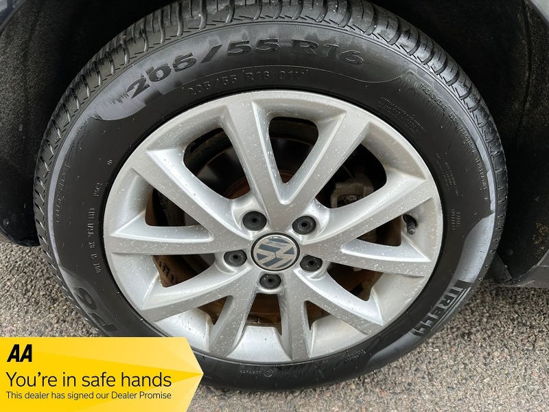 Used Volkswagen Golf 2013 for sale - 76296672: Photo 29