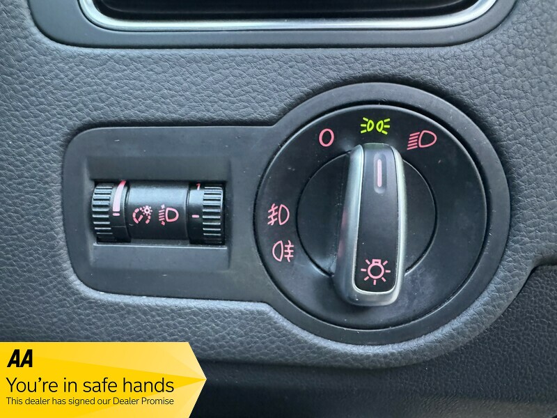 Used Volkswagen Polo 2011 for sale - 76296677: Photo 22