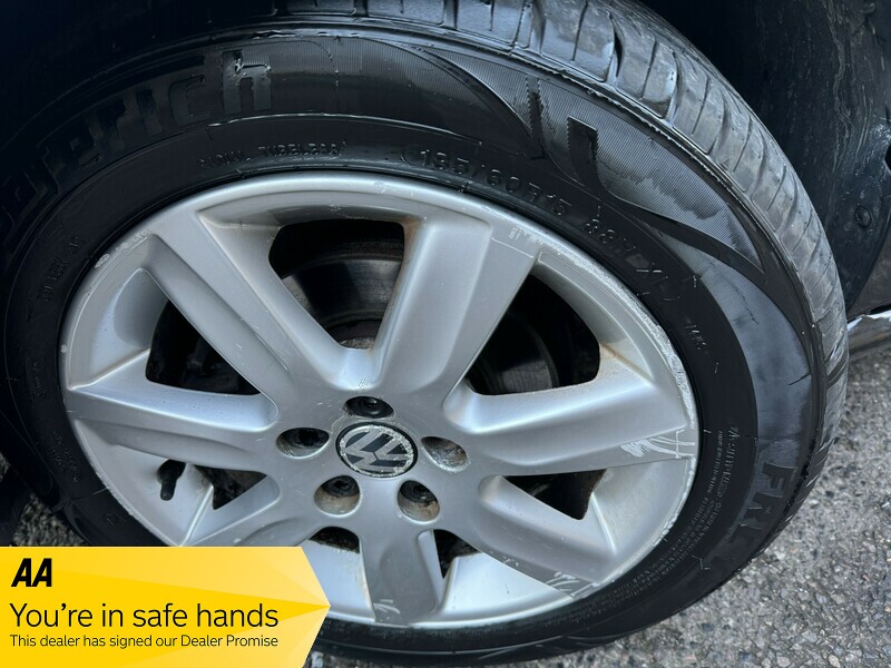 Used Volkswagen Polo 2011 for sale - 76296677: Photo 24