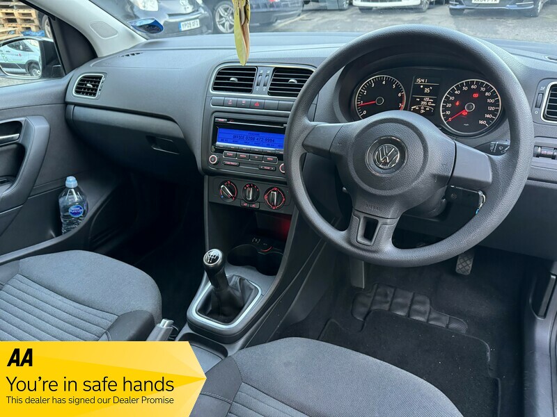 Used Volkswagen Polo 2011 for sale - 76296677: Photo 5