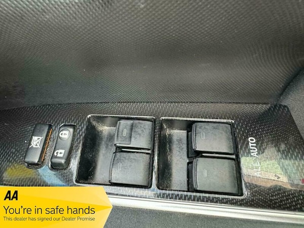 Used Toyota Estima 2012 for sale - 69706011: Photo 37