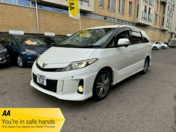 Used Toyota Estima  for sale - 69706011: Photo