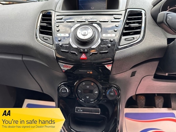 Used Ford Fiesta 2016 for sale - 75631563: Photo 24