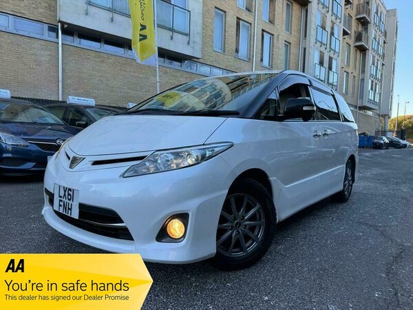 Used Toyota Estima 2011 for sale - 69736510: Photo 32