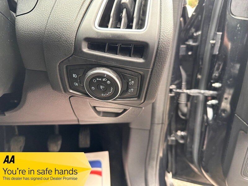 Used Ford Focus 2015 for sale - 77749358: Photo 15