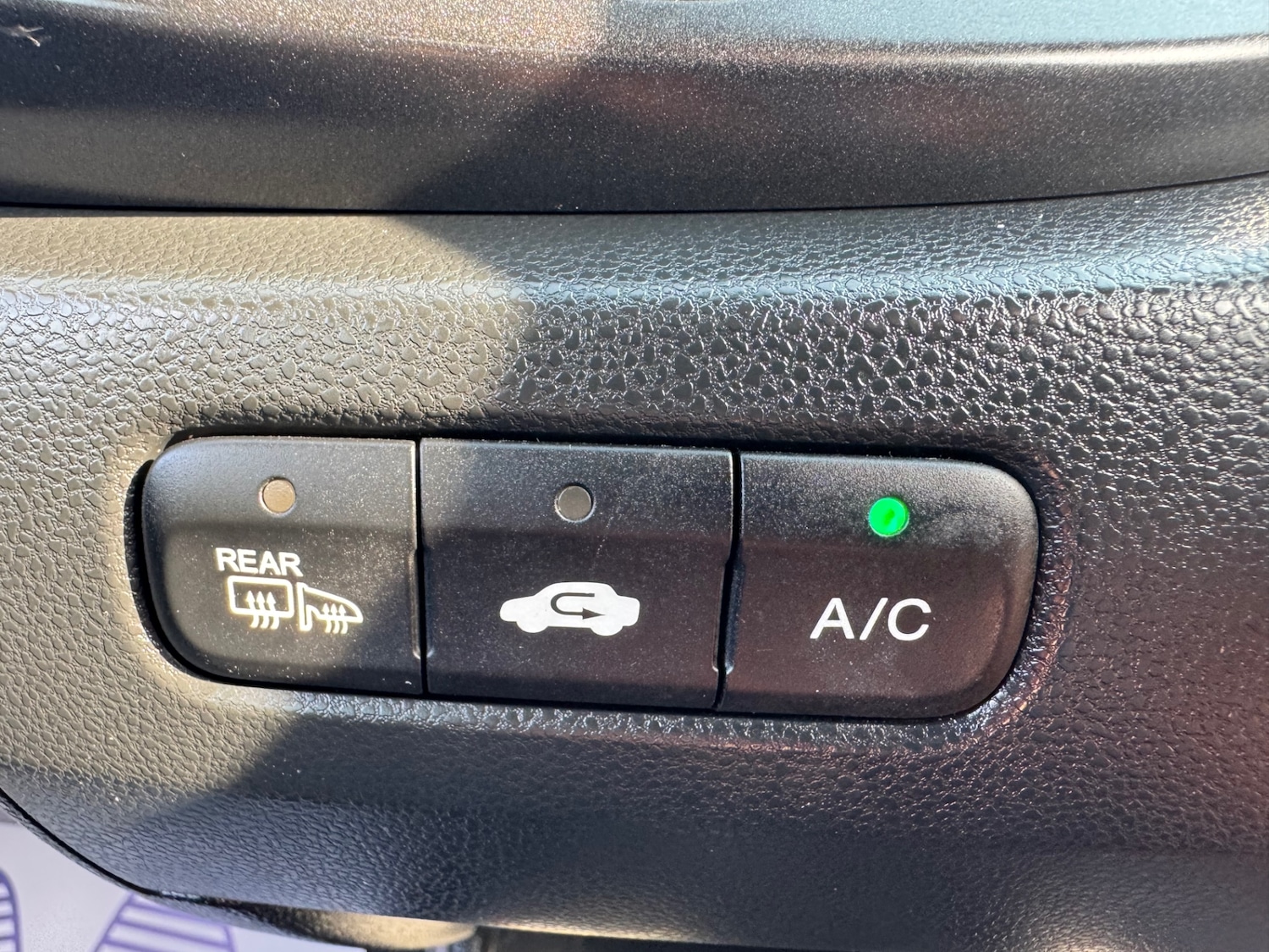 Used Honda Jazz 2011 for sale - 76102415: Photo 18