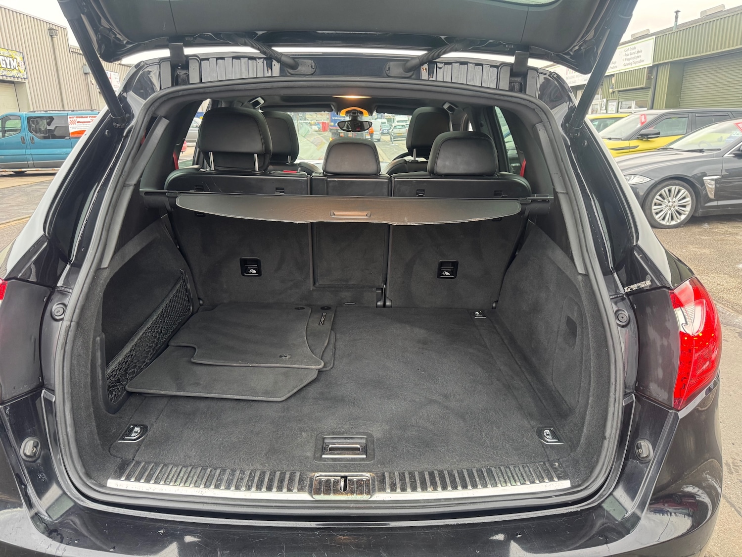 Used Porsche Cayenne 2014 for sale - 77116346: Photo 16