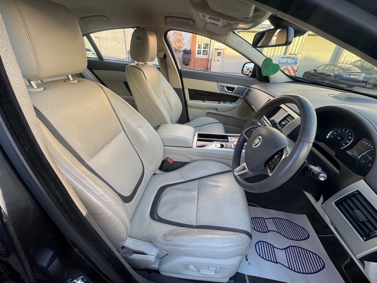 Used Jaguar XF 2013 for sale - 76600191: Photo 10