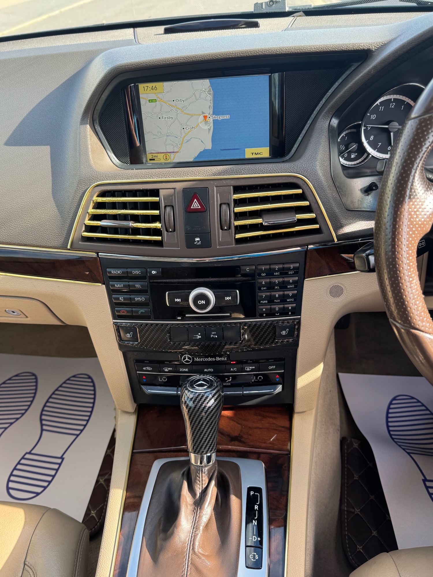 Used Mercedes-Benz E Class 2010 for sale - 76496924: Photo 13