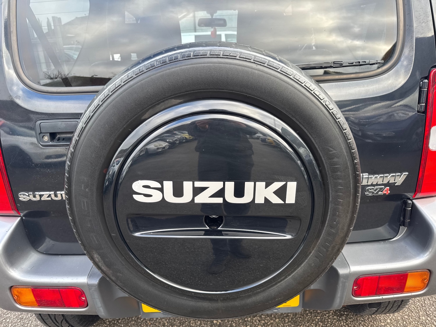 Used Suzuki Jimny 2010 for sale - 77449000: Photo 23