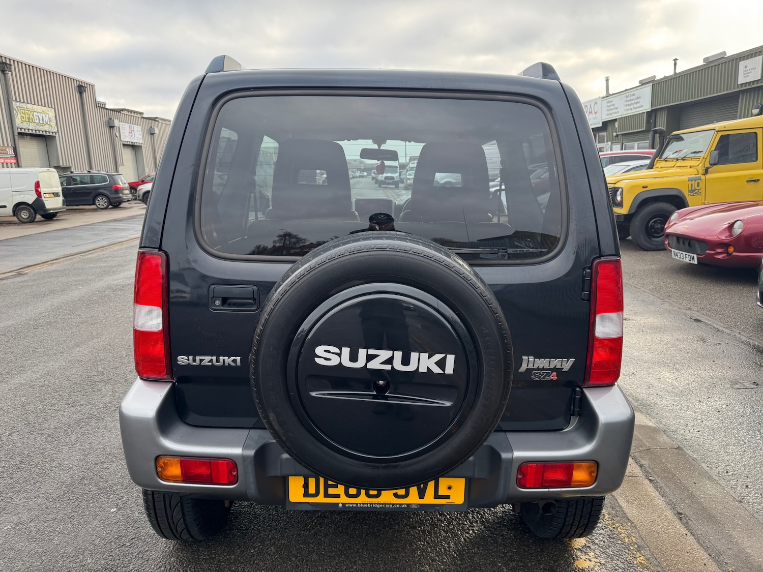 Used Suzuki Jimny 2010 for sale - 77449000: Photo 9