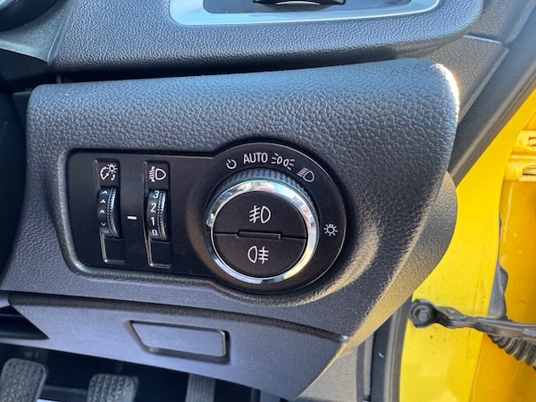 Used Vauxhall Astra GTC 2012 for sale - 76183785: Photo 22