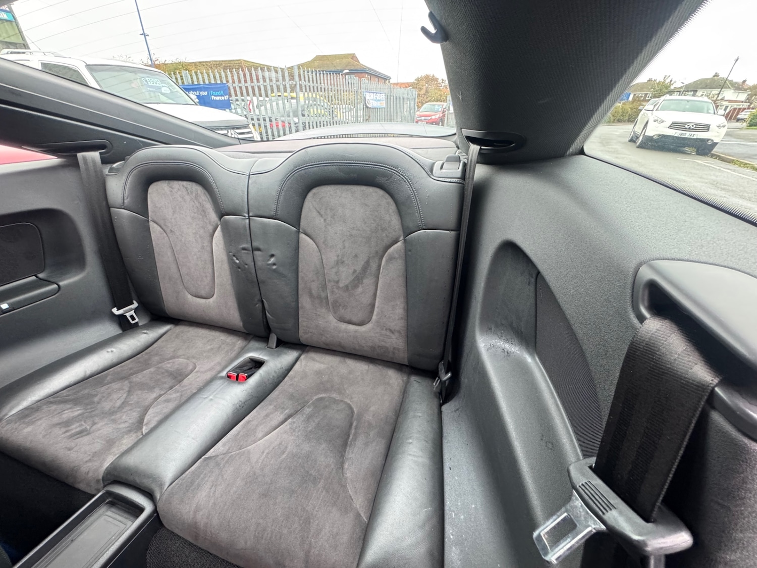 Used Audi TT 2010 for sale - 76449331: Photo 11