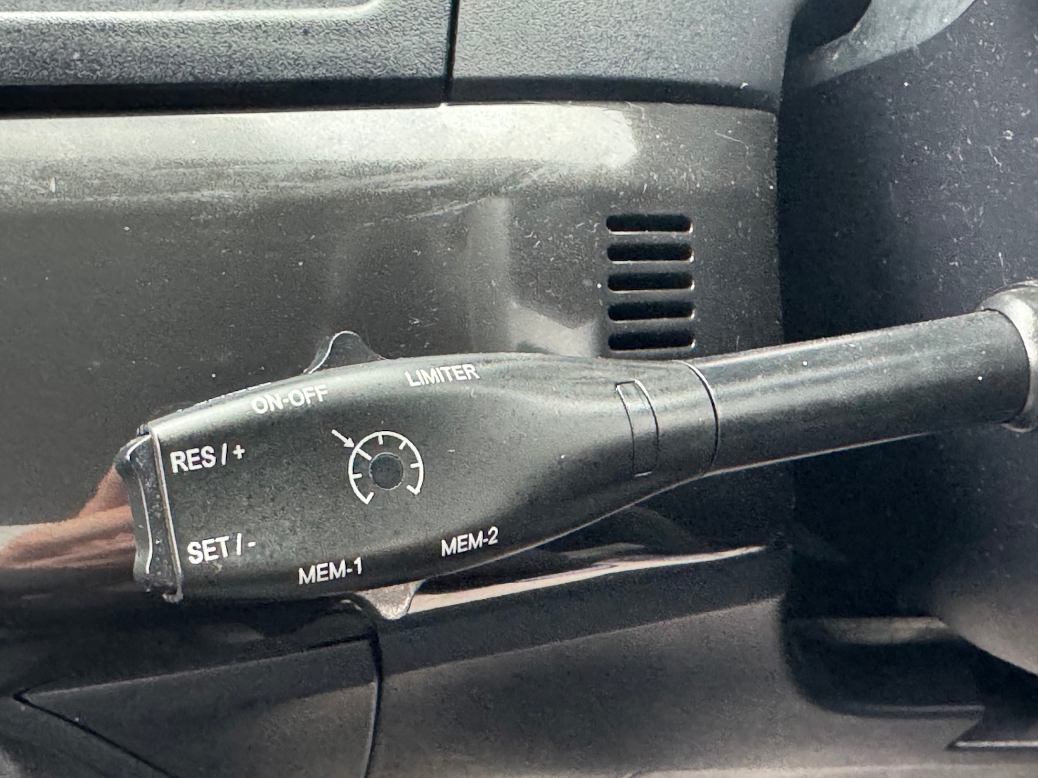 Used Mitsubishi Lancer 2009 for sale - 77319300: Photo 25