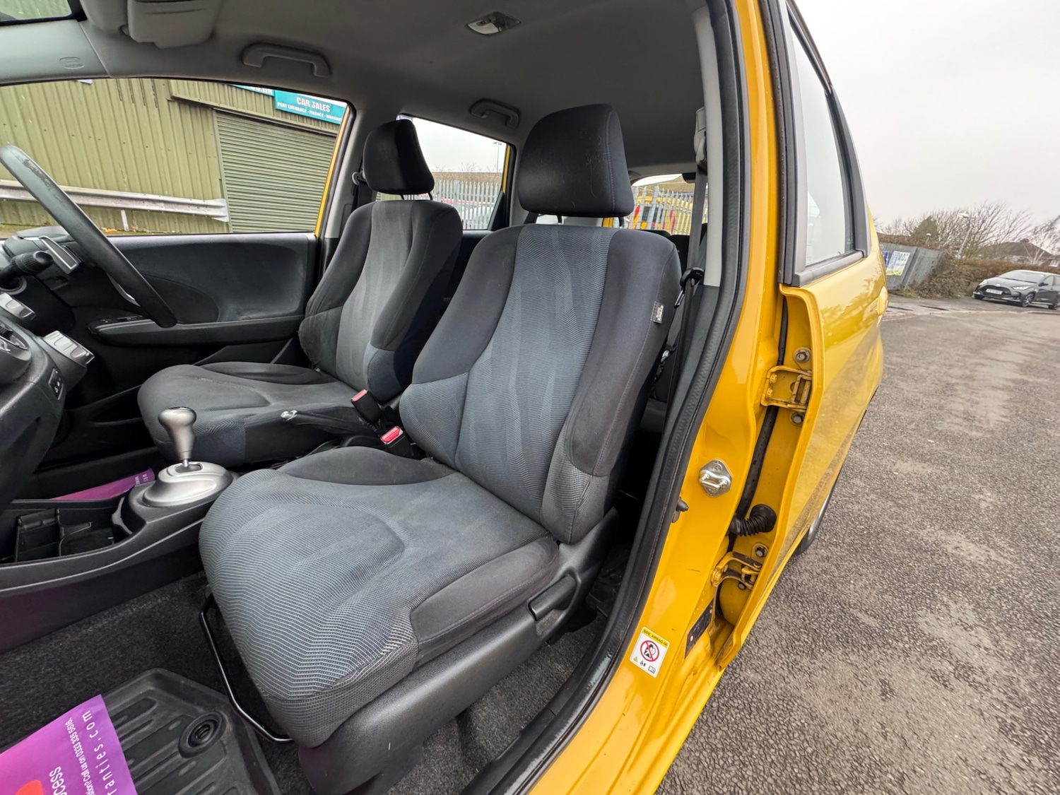 Used Honda Jazz 2009 for sale - 77406607: Photo 11