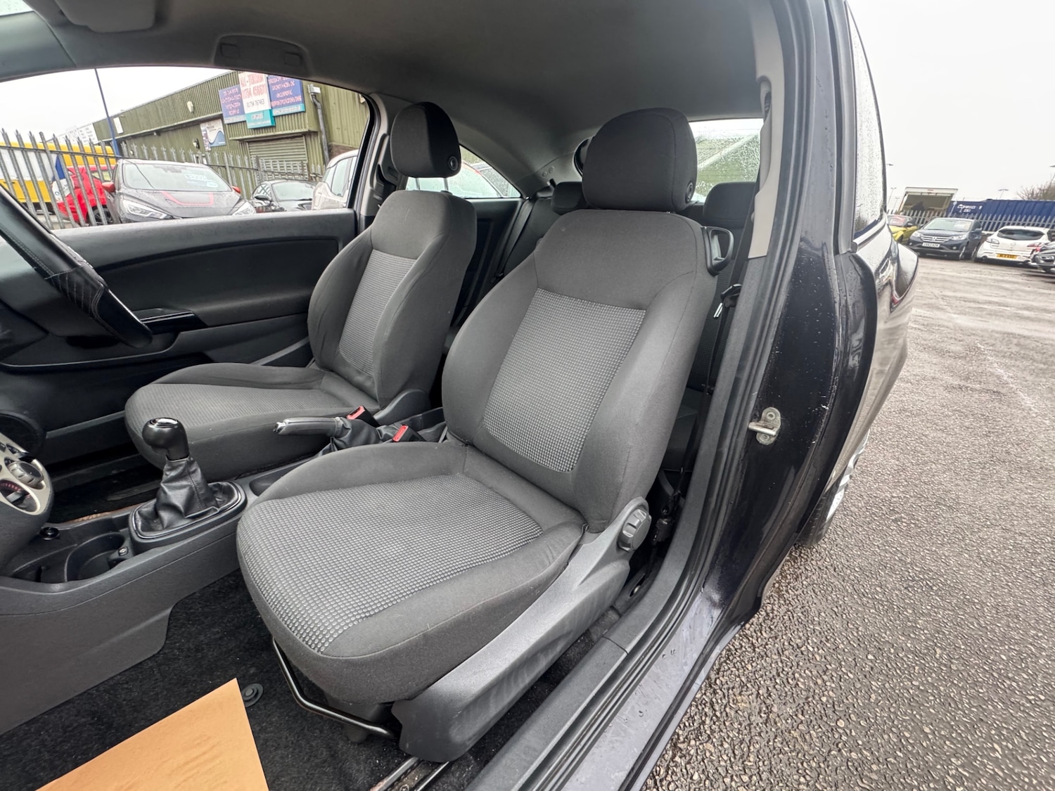 Used Vauxhall Corsa 2008 for sale - 77516172: Photo 10