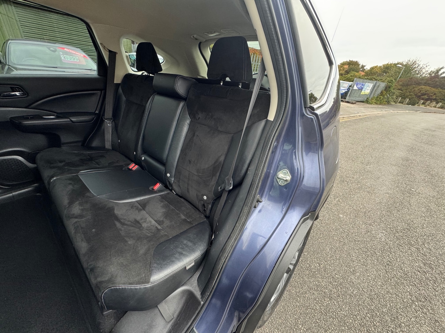 Used Honda CR-V 2014 for sale - 76133140: Photo 11