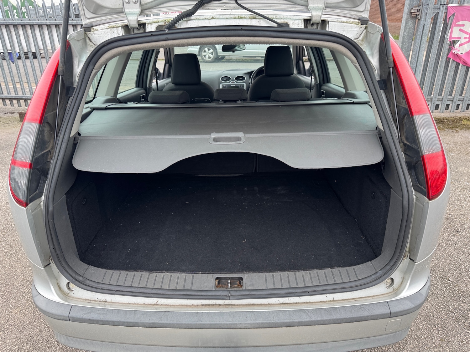 Used Ford Focus 2007 for sale - 77804406: Photo 15