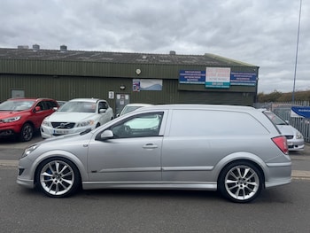 Used Vauxhall Astra Van 2011 for sale - 76207383: Photo 3