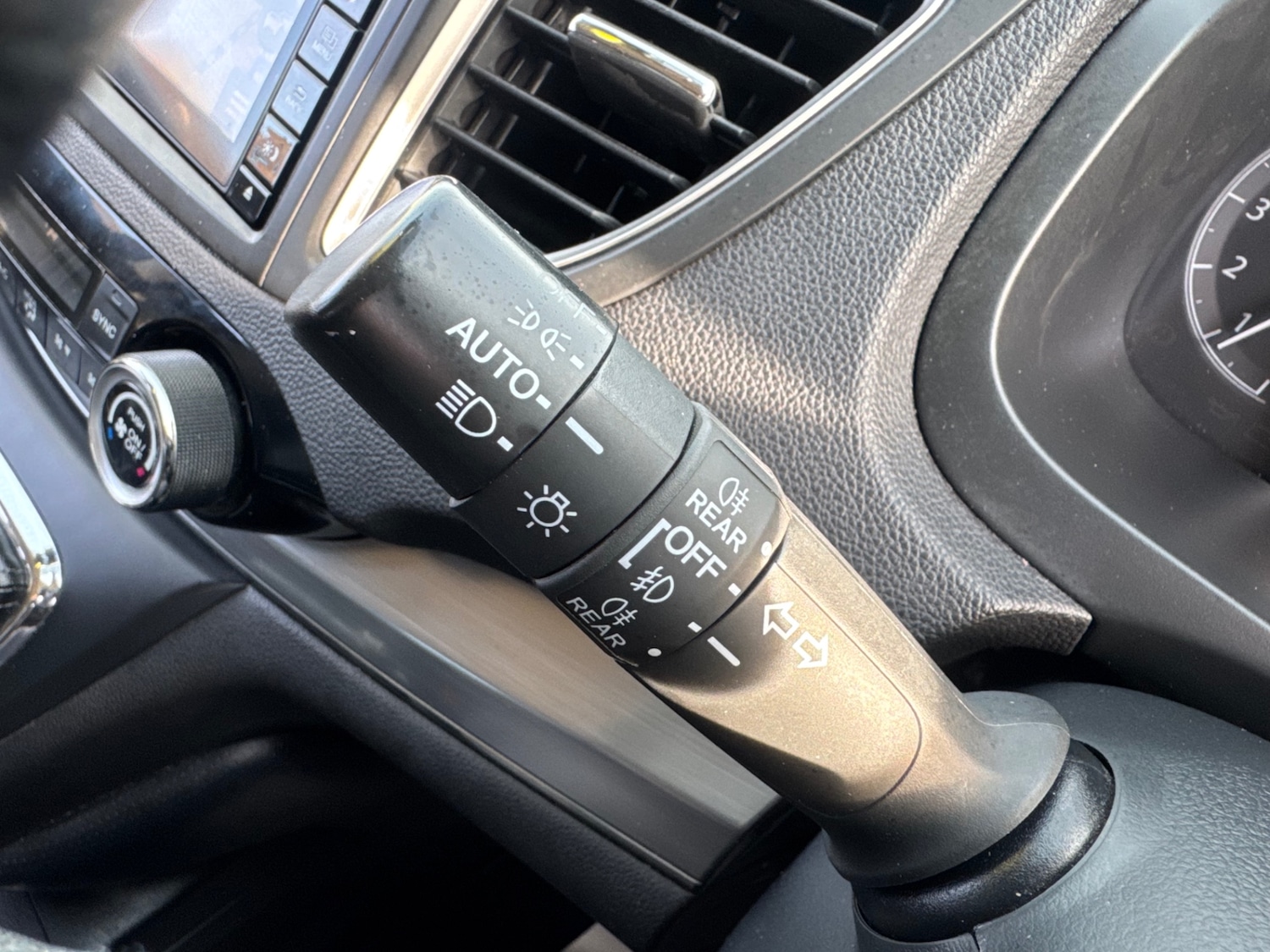 Used Honda CR-V 2015 for sale - 77350603: Photo 26