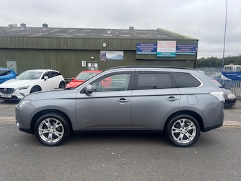 Used Mitsubishi Outlander 2014 for sale - 79274652: Photo