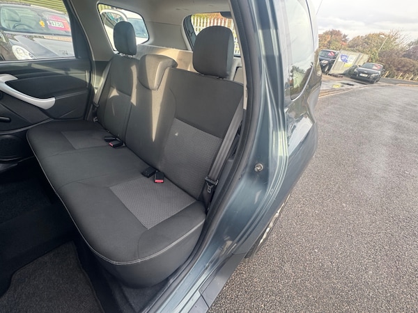 Used Dacia Duster 2013 for sale - 76319390: Photo 11