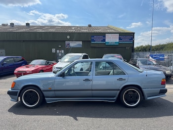 Used Mercedes-Benz E Class 1988 for sale - 79140684: Photo